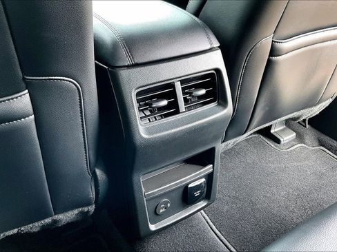 Certified 2022 Ford Edge SEL w/ Convenience Package image 33