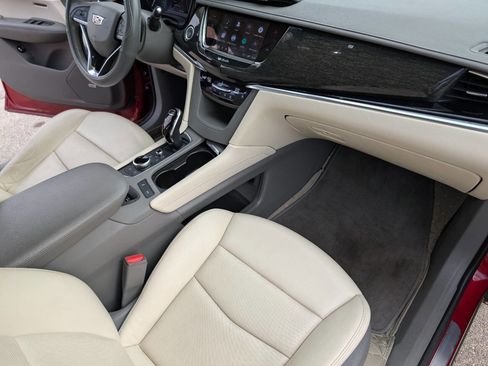 Used 2021 Cadillac XT6 Premium Luxury image 22