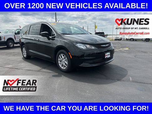New 2026 Chrysler Voyager LX FWD image 1