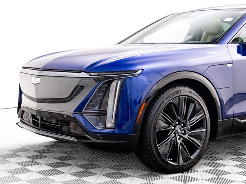 Certified 2024 Cadillac Lyriq Sport w/ Nappa Leather Package image 42