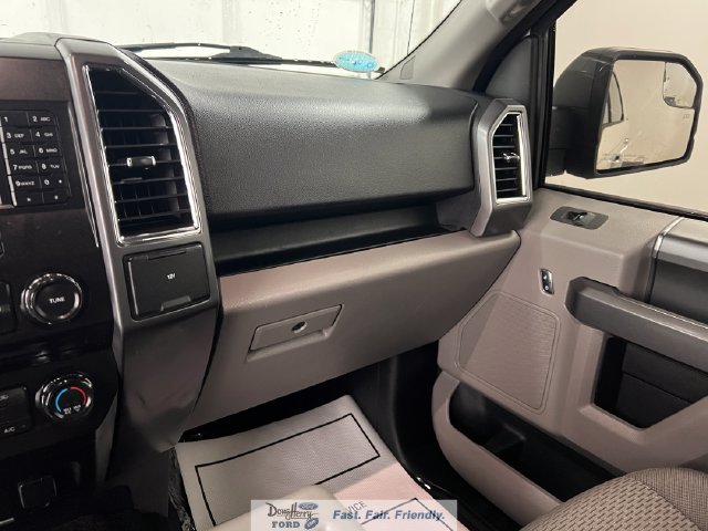 Used 2016 Ford F150 XLT w/ Equipment Group 301A Mid RWD image 46