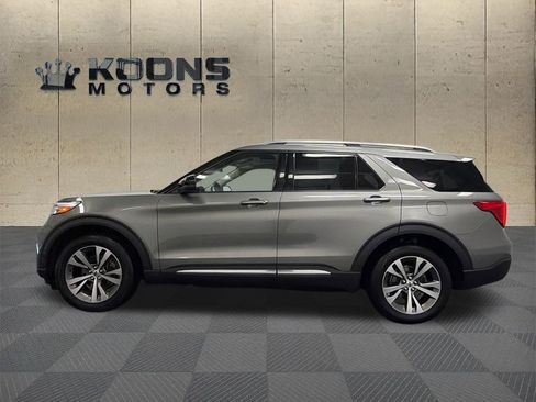 Used 2020 Ford Explorer Platinum w/ Premium Technology Package image 4