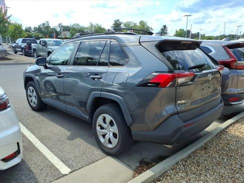 Used 2019 Toyota RAV4 LE w/ All Weather Liner Package AWD/4WD image 3