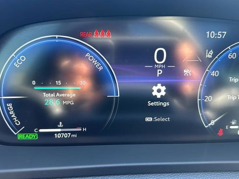 Used 2026 Toyota Crown Platinum image 18