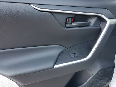 New 2025 Toyota RAV4 LE image 13