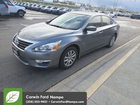 Used 2015 Nissan Altima 2.5 S w/ Power Driver Seat Package image 3