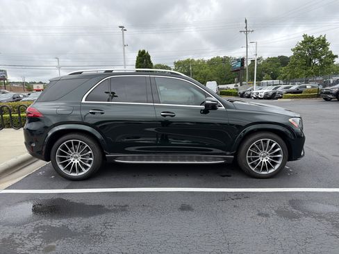 Used 2024 Mercedes-Benz GLE 350 4MATIC w/ AMG Line Exterior image 18