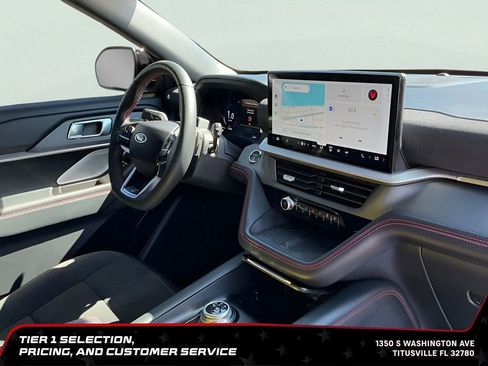 Used 2025 Ford Explorer ST RWD image 12
