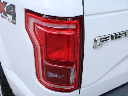 Used 2016 Ford F150 XLT w/ Equipment Group 302A Luxury AWD/4WD image 11