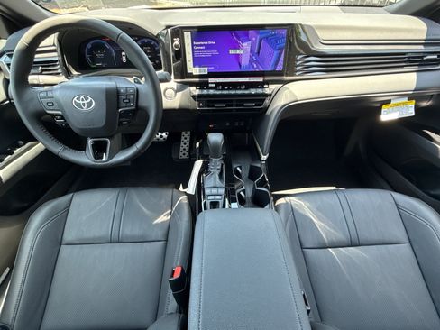 New 2026 Toyota Camry XSE FWD image 18