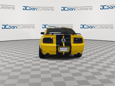 Used 2005 Ford Mustang GT image 7