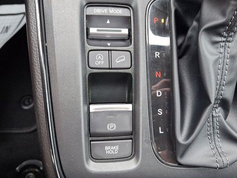 Used 2025 Honda CR-V EX-L image 23