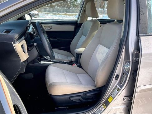 Used 2014 Toyota Corolla LE image 24