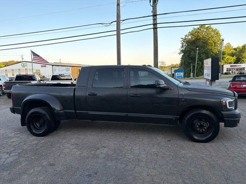 Used 2006 Dodge Ram 3500 Truck SLT RWD image 6