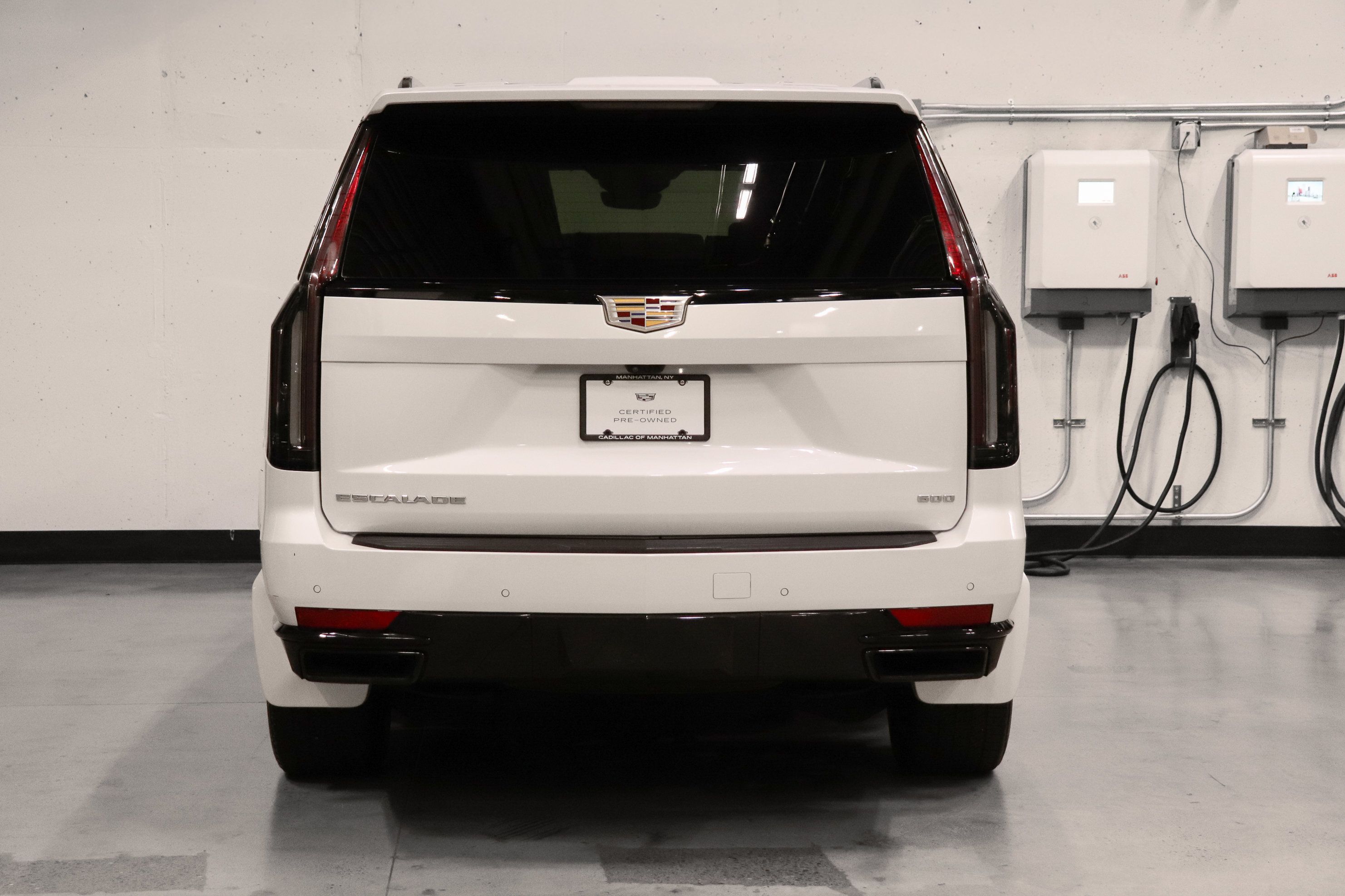 Used 2021 Cadillac Escalade Sport AWD/4WD image 4