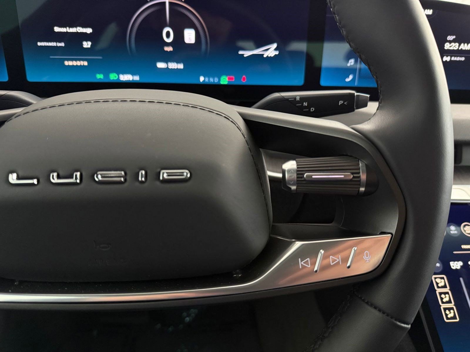 Used 2025 Lucid Air Touring AWD/4WD image 26