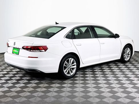 Used 2020 Volkswagen Passat 2.0T SE image 10