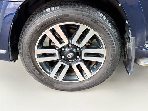 Used 2014 Toyota 4Runner Limited RWD image 41