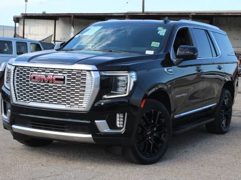Used 2022 GMC Yukon Denali AWD/4WD image 12