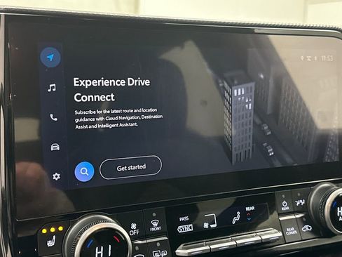 Used 2023 Toyota Highlander XSE image 29