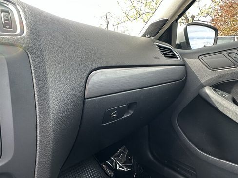 Used 2014 Volkswagen Jetta TDI FWD image 40