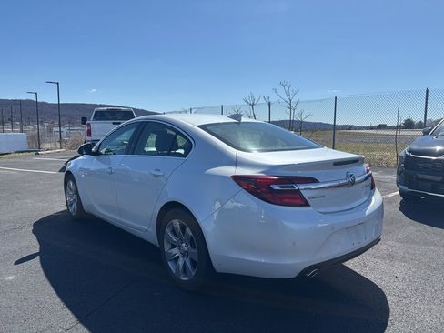Used 2016 Buick Regal Premium image 5