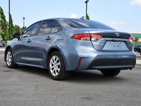 Used 2025 Toyota Corolla LE FWD image 7