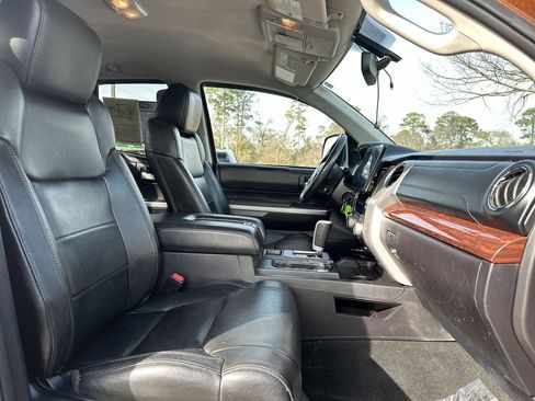 Used 2016 Toyota Tundra Limited w/ Limited Premium Package image 21