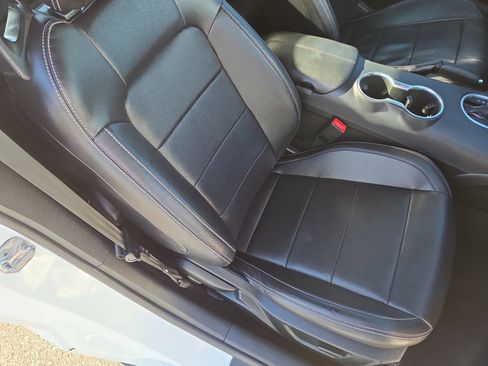 Used 2023 Ford Mustang Premium image 16