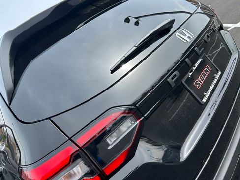 New 2026 Honda Pilot Sport image 18