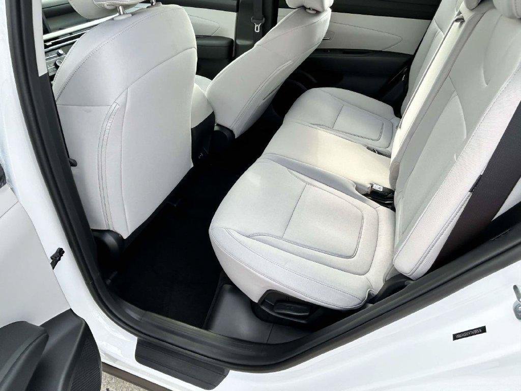 New 2026 Hyundai Tucson SE FWD image 36