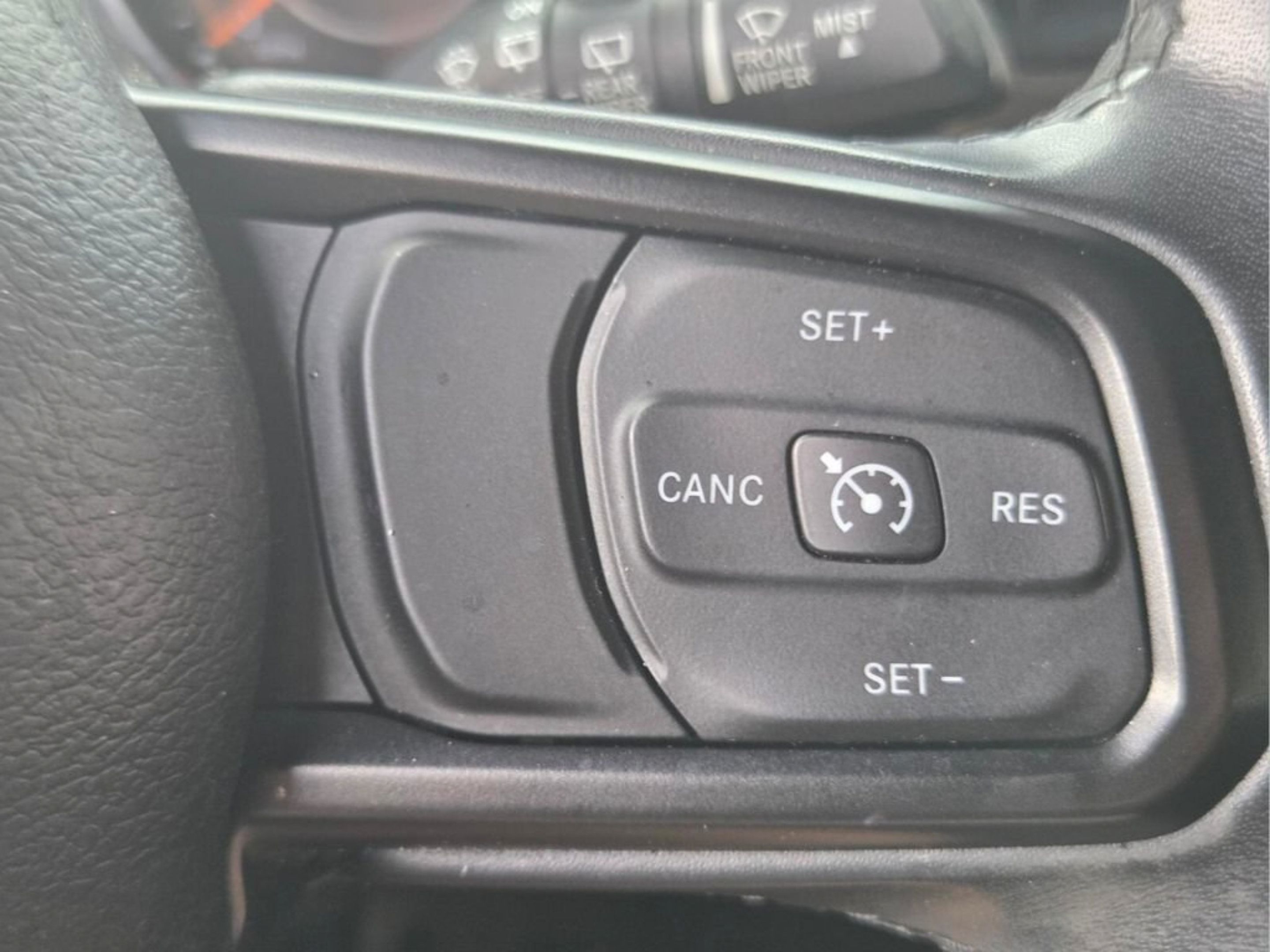 Used 2019 Jeep Wrangler Sport AWD/4WD image 26
