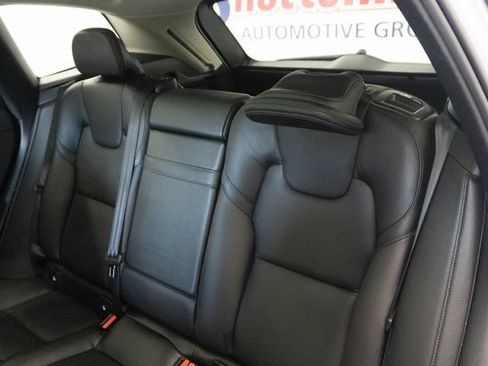 Used 2020 Volvo XC60 T6 Inscription AWD/4WD image 19