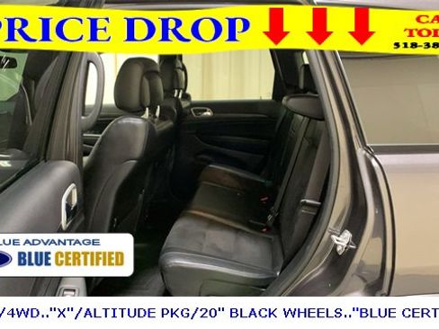 Used 2021 Jeep Grand Cherokee Laredo X image 23