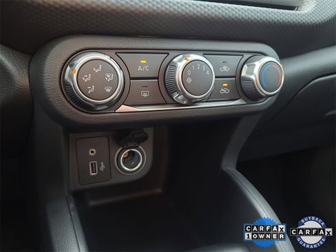 Certified 2025 Nissan Kicks Play S image 22
