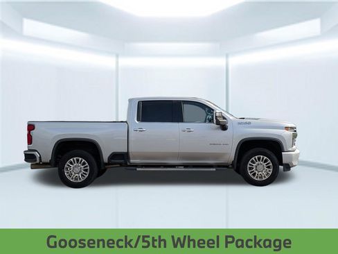Used 2020 Chevrolet Silverado 2500 High Country w/ Z71 Off-Road Package AWD/4WD image 8