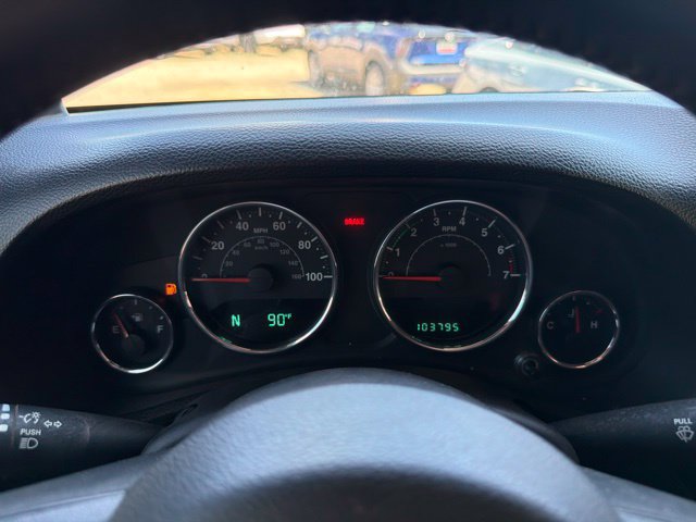 Used 2014 Jeep Wrangler Rubicon w/ Power Convenience Group AWD/4WD image 20