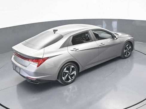 Used 2023 Hyundai Elantra Limited w/ Cargo Package image 54