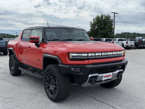 New 2025 GMC Hummer EV 3X w/ LPO, Dark Essentials Package image 4