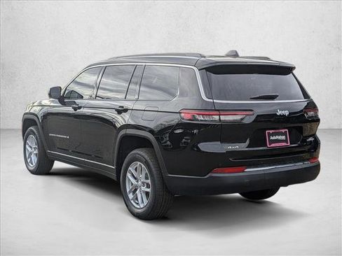 New 2025 Jeep Grand Cherokee L Laredo image 8