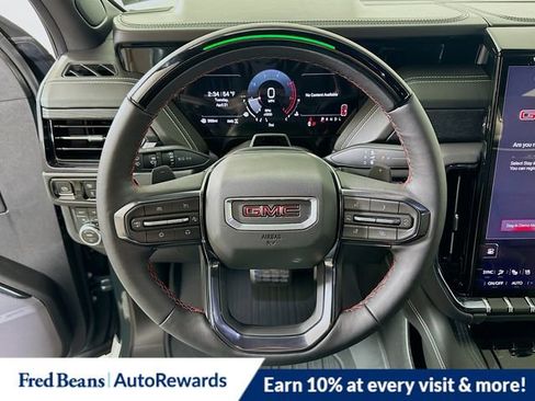 New 2026 GMC Yukon XL AT4 Ultimate AWD/4WD image 7