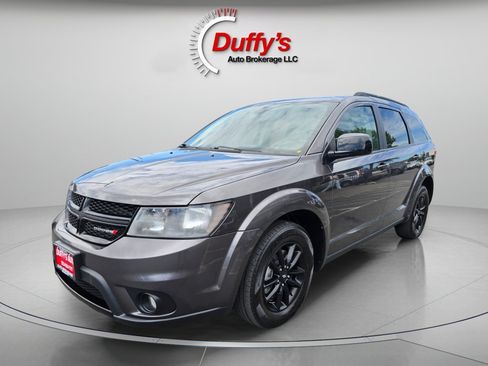 Used 2019 Dodge Journey SE w/ Connectivity Group FWD image 14