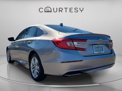 Used 2019 Honda Accord LX image 2