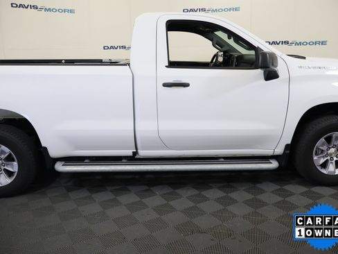 Used 2025 Chevrolet Silverado 1500 W/T image 5