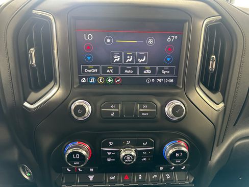 Used 2022 GMC Sierra 2500 AT4 AWD/4WD image 18