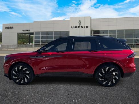 Certified 2024 Lincoln Nautilus Reserve w/ Equipment Group 203A image 6