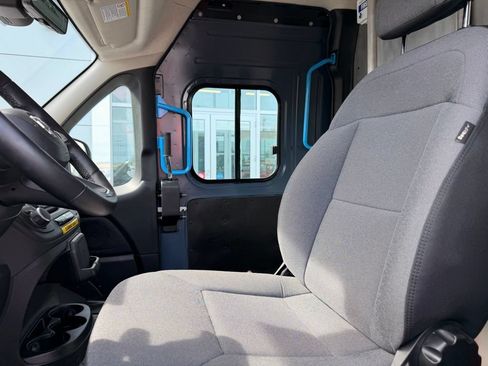 Used 2024 RAM ProMaster 3500 FWD image 23