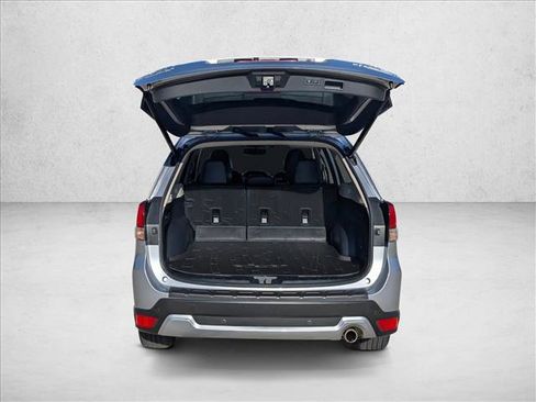 Used 2021 Subaru Forester Touring w/ Popular Package #2 image 7