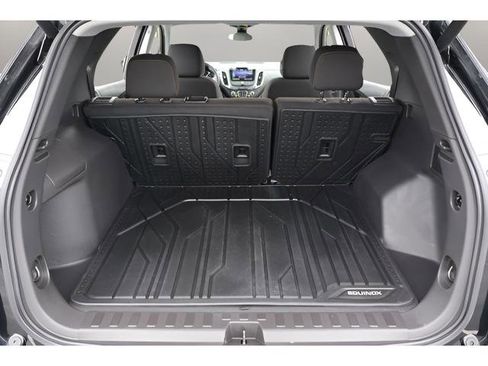 Used 2024 Chevrolet Equinox LT AWD/4WD image 15