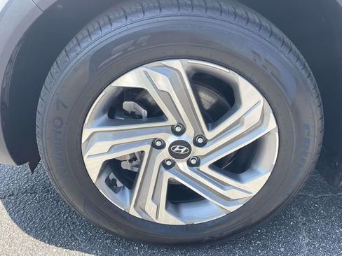 Used 2023 Hyundai Santa Fe SEL image 8